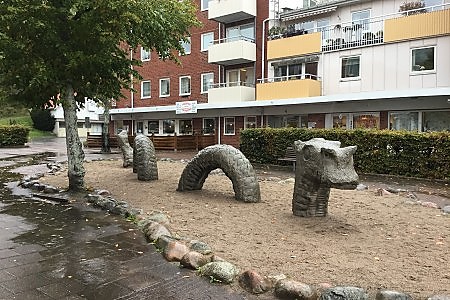 Sjöormen Fjordor på Munkedals torg